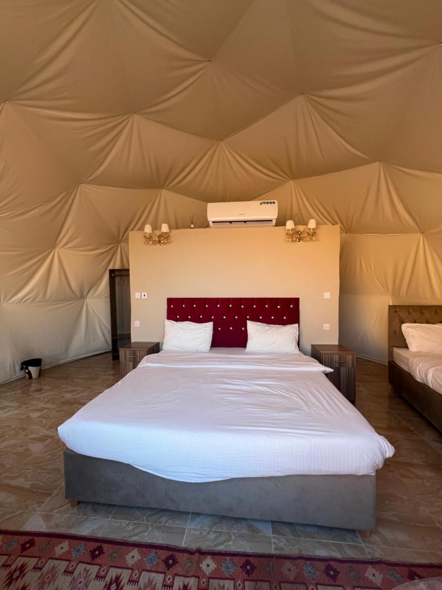 Scarlet Luxury Camp Wadi Rum Exterior foto